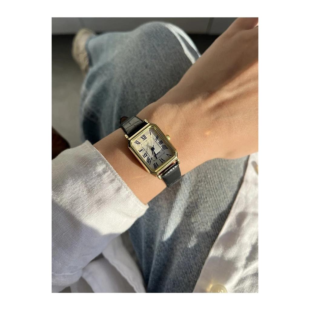 Vera Special Series Damen-Armbanduhr, oval, schwarzes Leder, minimale Vintage-Gold-Armbanduhr für die neue Saison