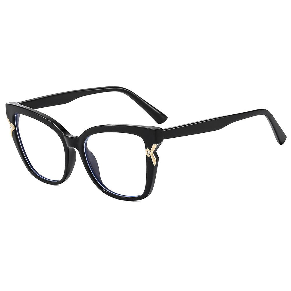 New Fashion Outdoor HD Ultra Light Anti Blue Light Eyeglasses Women's Trendy Plain Glasses Retro Daily Street Decorative Eyewear