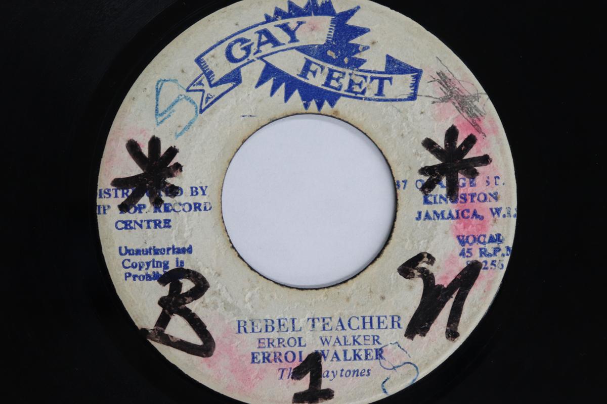 

7inch Record ERROL WALKER, GAYTONES - Rebel Teacher S256 GAY FEET 1972 Jamaica Reggae, Ska & Dub Used
