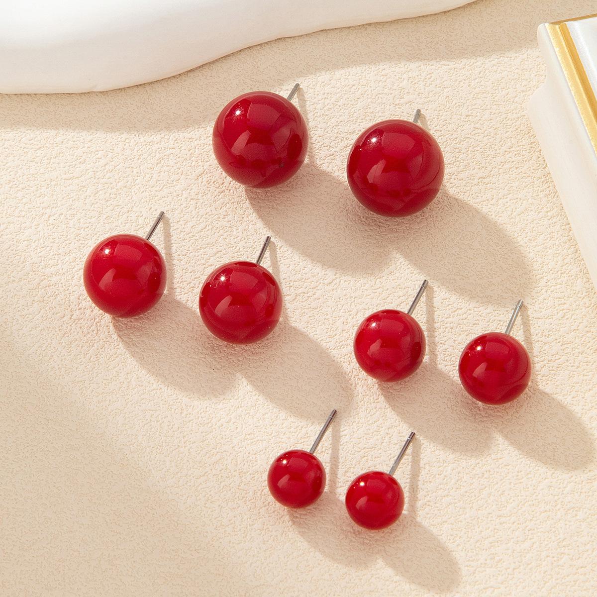 

1 set of 4 pairs of burgundy steamed buns, red beans, pearl stud earrings, women s simple temperament, personalized commuting, Hong Kong style, small