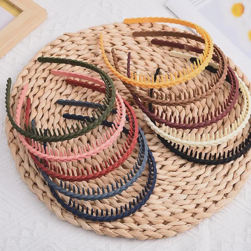 Women’s Non-Slip Hair Hoop with Teeth - 2023 Style Face Washing Headband and Hairpin Bundle