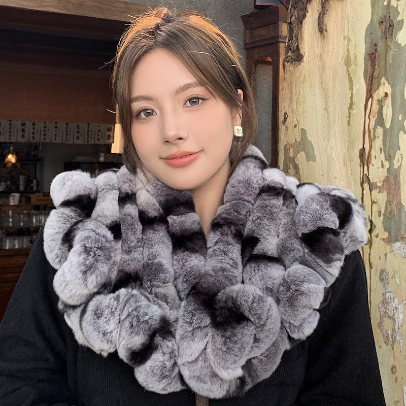 Fashion genuine rex rabbit fur shawl Girls warm neck-protecting scarf Women winter stylish double-sided thickened fur scarf cape