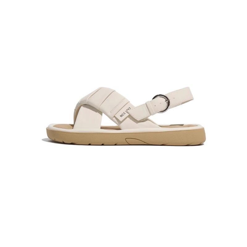 2025 New Summer French Cross with Open Toe Stepping On Shit Sandals Versatile Casual Beach Shoes Soft-soled Sandals Women