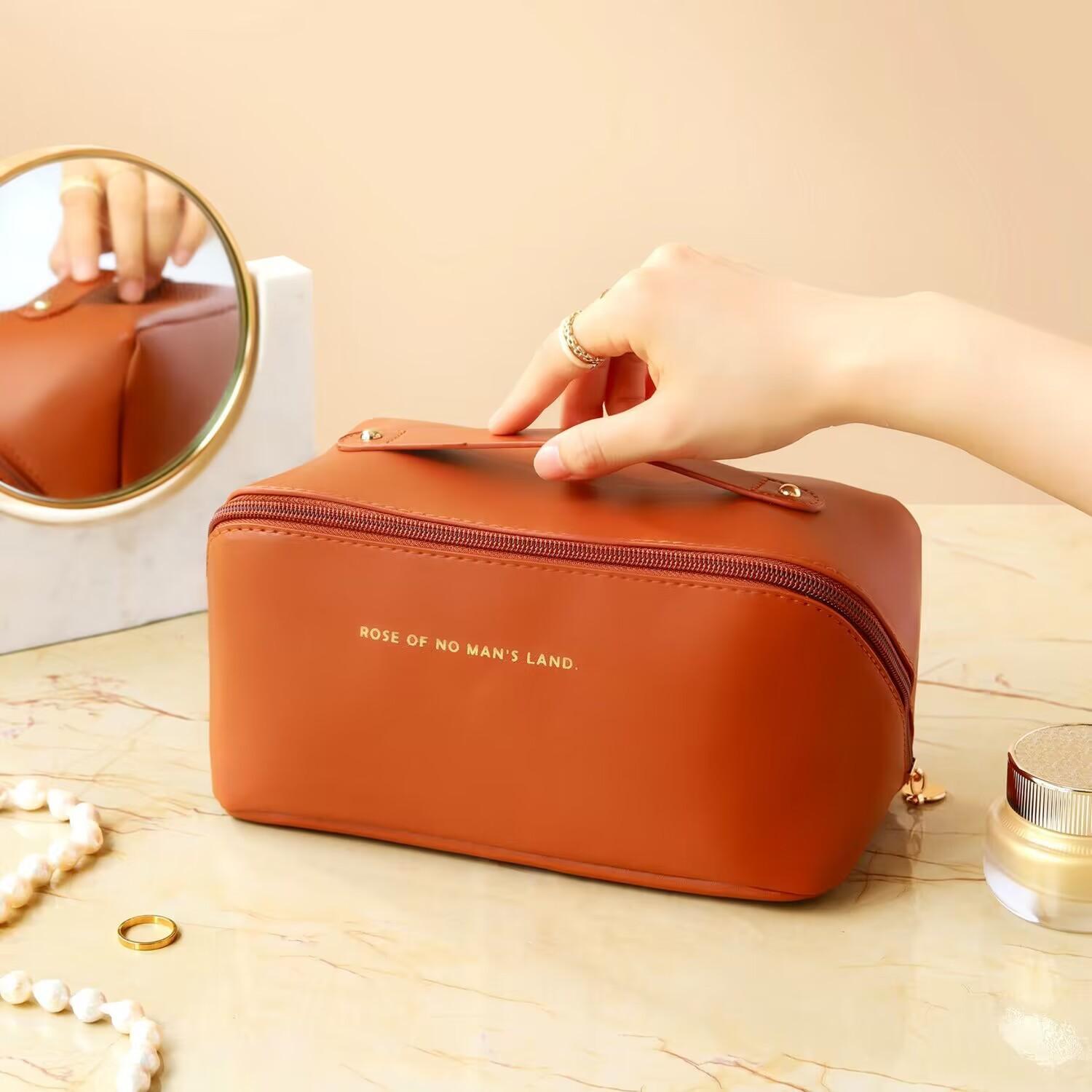 

Сумка для макияжа из искусственной кожи с облаком, подушка, большая вместительная портативная косметичка, дорожная сумка для туалетных принадлежностей, сумка для хранения косметики коричневый