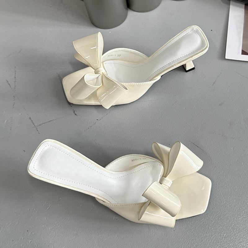 Fashion Liyke Fashion Patent Leather Butterfly Knot Women Slippers Square Toe Summer Sandals Low Thin Heels Mules Slides Shoes Size 39