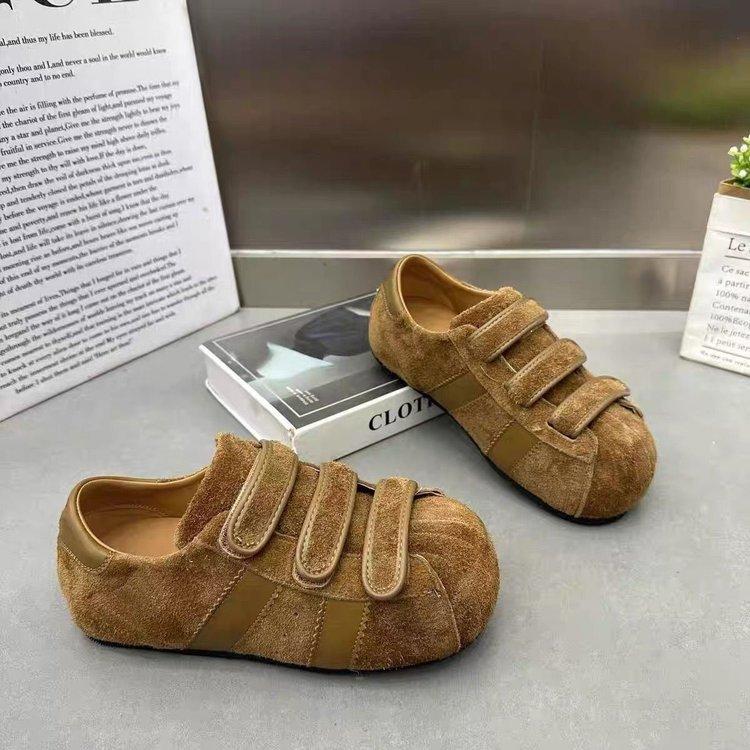 Flat bottom matte big head German training shoes women's new 2025 fashion retro versatile casual Velcro sports single shoes autumn