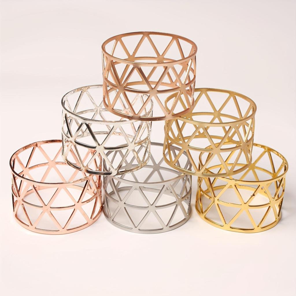 High Grade Shiny Metal Hollow Triangle Napkin Rings Napkin Clasps Are Suitable For Catering, Anniversary, Wedding, Birthday, Valentine's Day Gift