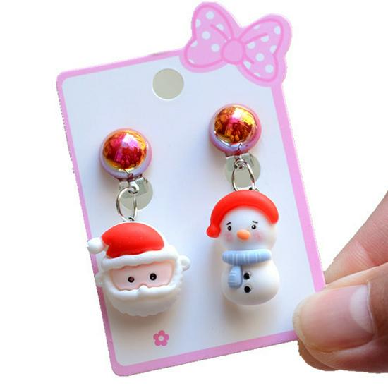 Kids' Christmas Cartoon Princess Clip-On Earrings: Cute, No Piercing Needed