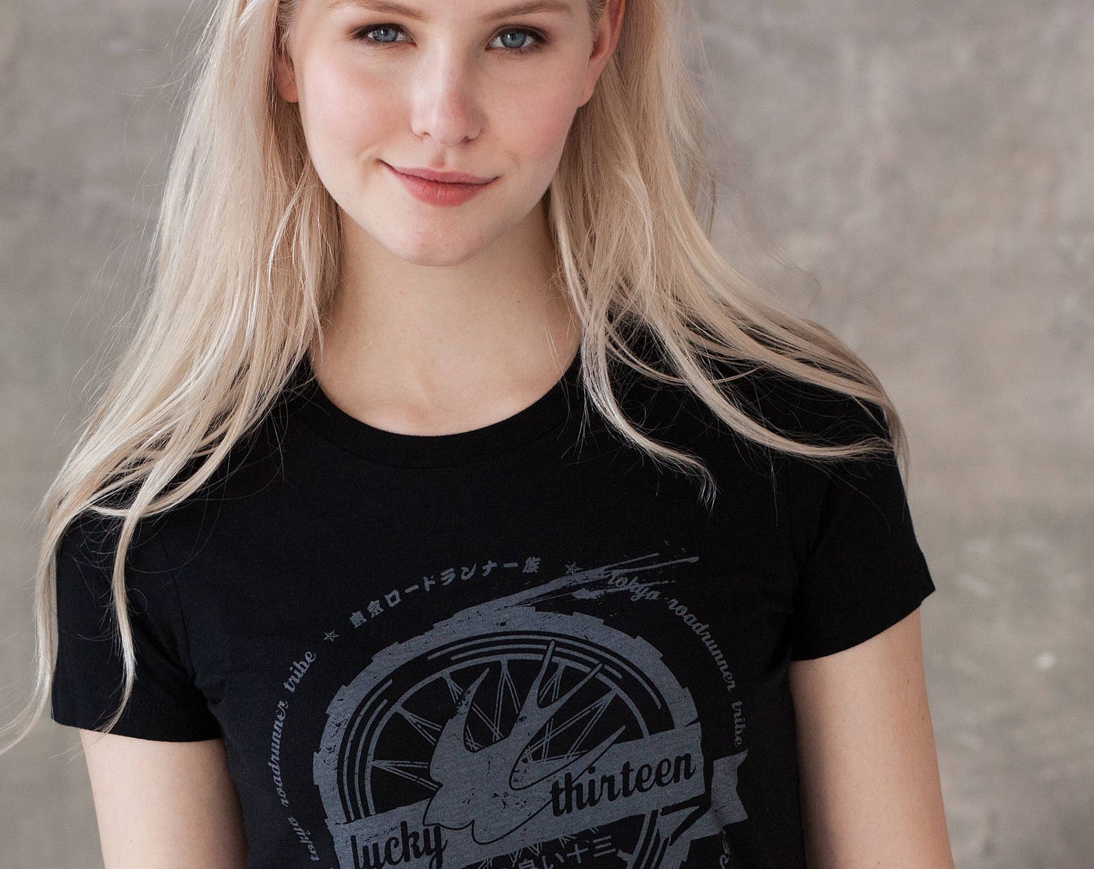 Tokyo Roadrunner Lucky Thirteen Graphic Tee - Fitted Women s T-Shirt 2XL