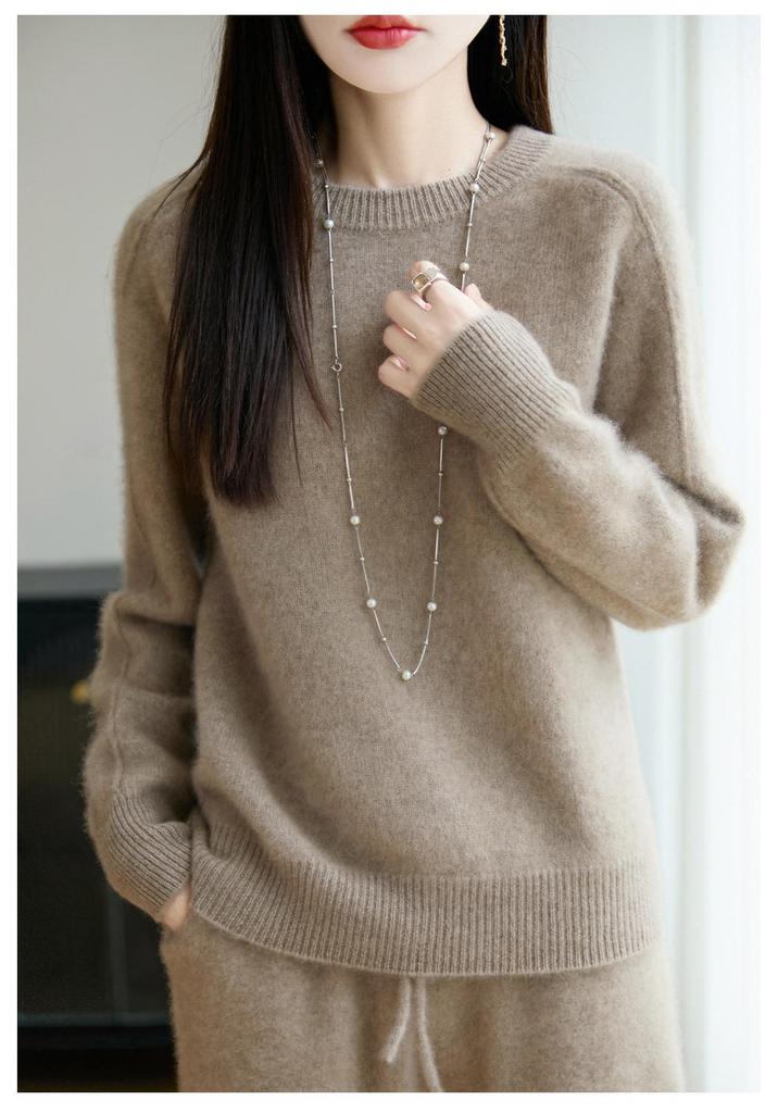 Elegant Double-Strand Round Neck Wool Sweater for Women – Long Sleeve, Loose Knit Cashmere, Slimming Design
