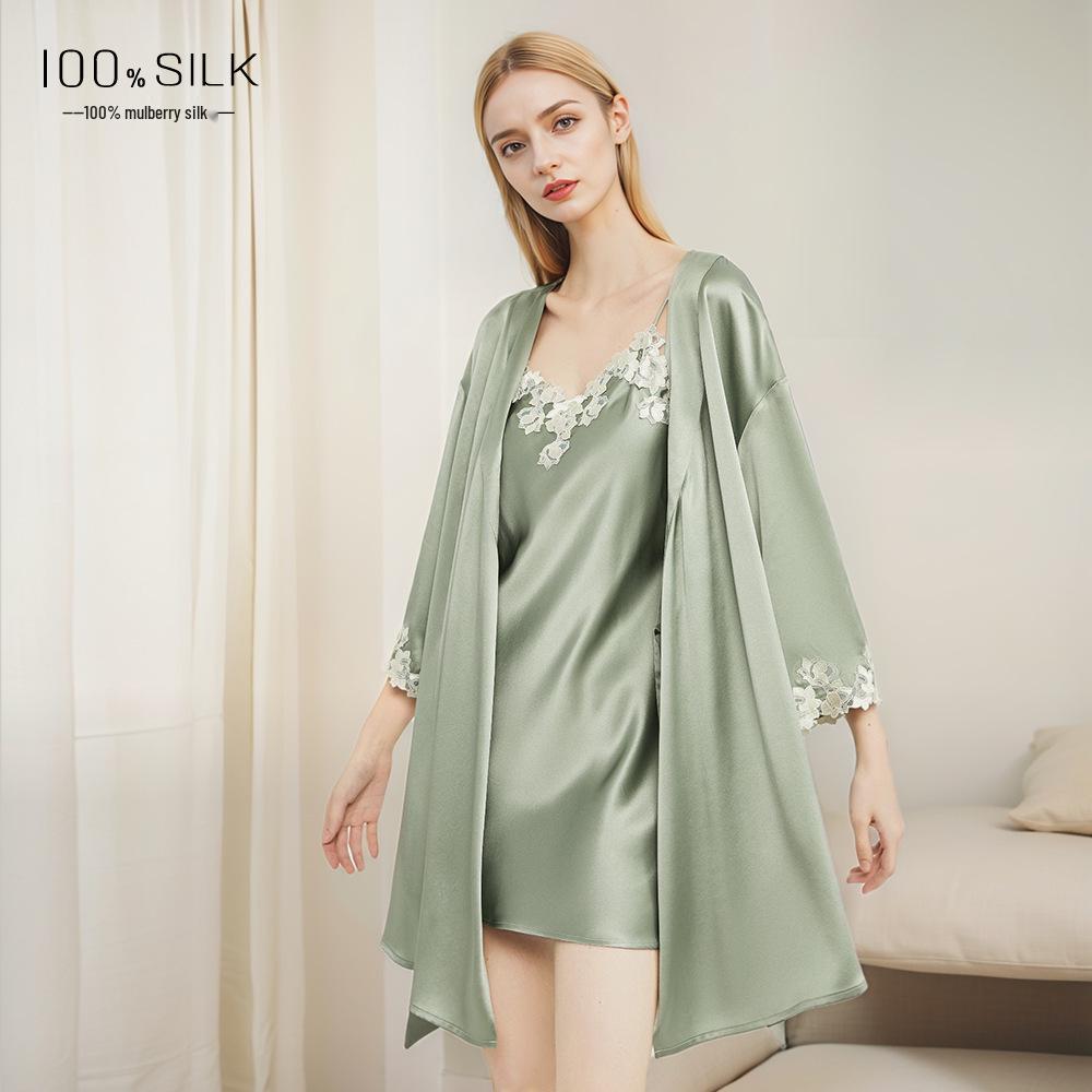 Cross 19 Momme Heavy Silk Women's Nightgown & Robe - 100% Mulberry Silk for Spring & Autumn