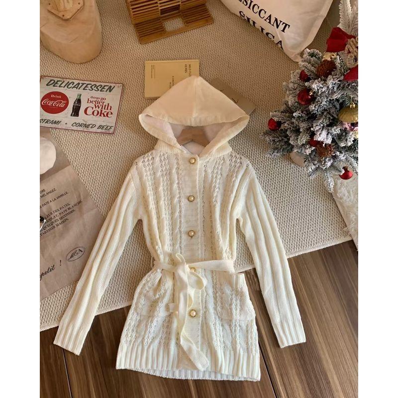 

Японское Одиночное Зимнее Платье Миди с Набивным Мороженым + Вязаный Пуловер Миди с Капюшоном и Вырезами с Косами Внешняя Одежда