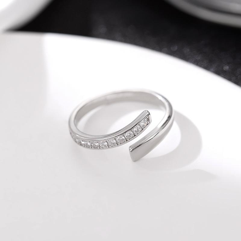 Banyan Tree S925 Silver Mobius Couple Rings - Korean Geometric Design