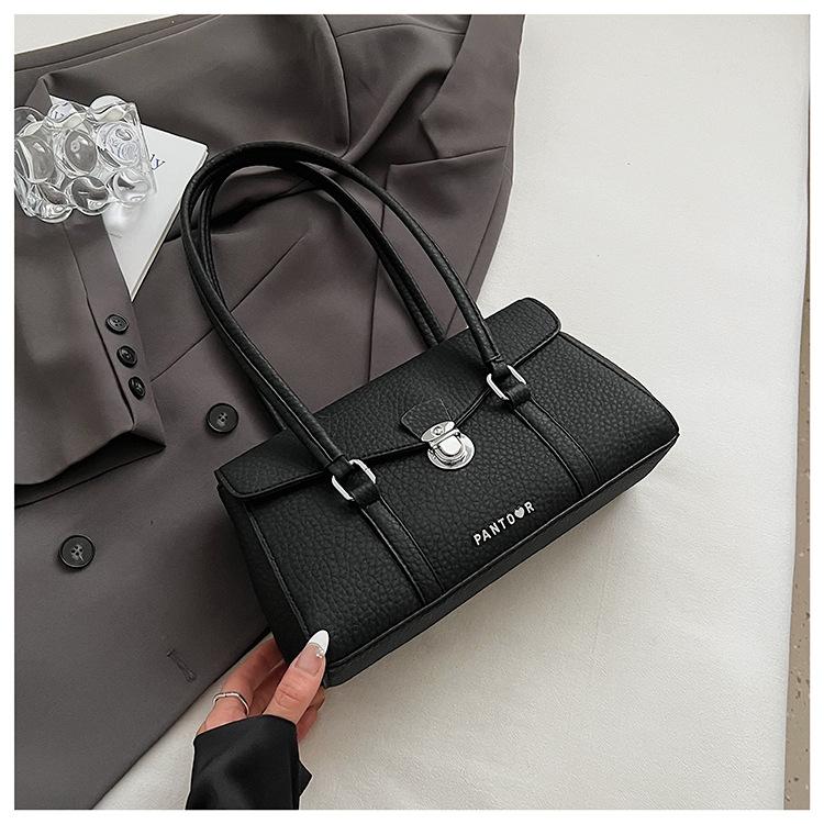 

2025 новая ретро сумка-тоут женская с высоким чувством качества универсальная нишевая дизайнерская модная сумка под мышкой сумка-мессенджер для поездок на работу чёрный