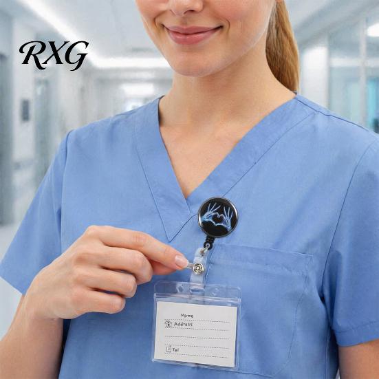 Radiology Badge Reel Reel, Retractable Skeleton Holder with Clip, Chest Skull Clip Bones Patterns Name Card for Nurse Doctor ID Cards