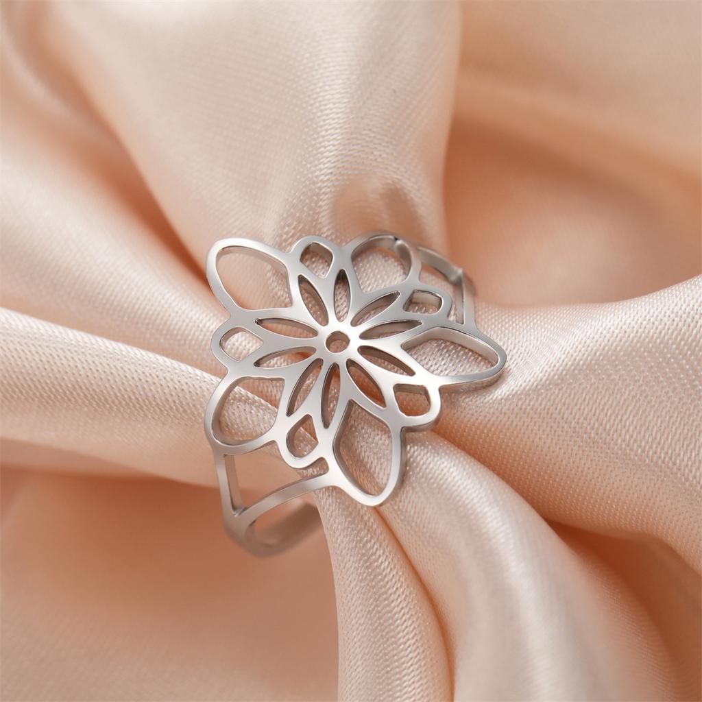  Hollow Flower of Life Ring Stainless Steel Fashion Geometric Floral Adjustable Open Ring Classic Good Lucky Jewelry Gift