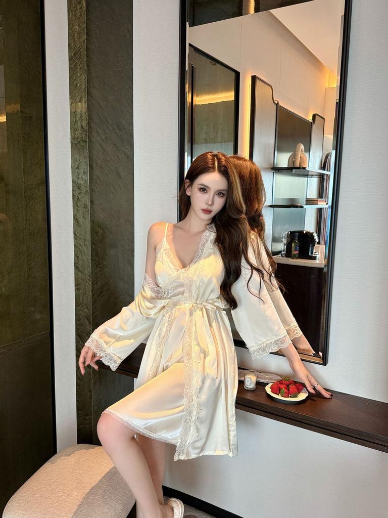 1011 New Ice Silk Mature Style Nightdress, Premium Thin Loungewear Women's Can Wear Trendy Pajamas