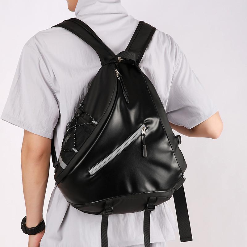 Minimalistischer Taktischer Leder-Rucksack für Herren mit Anti-Last-Entlastung für den täglichen Weg