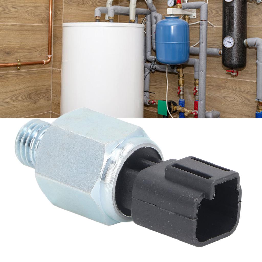 Oil Pressure Sensor 2848A071 Transducer Sender Transmitter 1/2in Thread for Fuel Air Water
