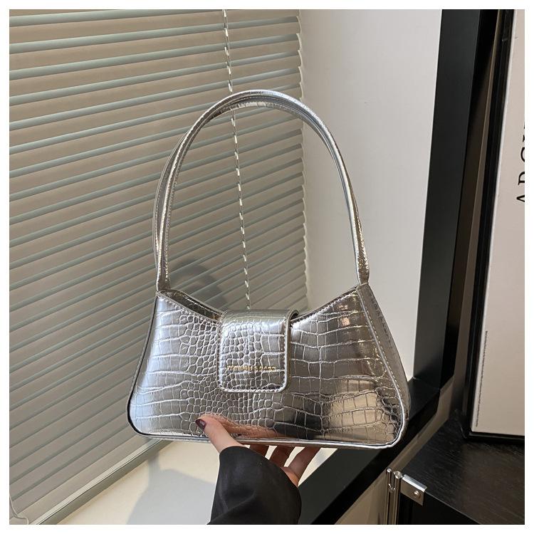 

Трендовая нишевая сумка-багет, модная и простая наплечная сумка под мышкой, женская сумка-мессенджер, новинка весны 2025, женская сумка серебряный