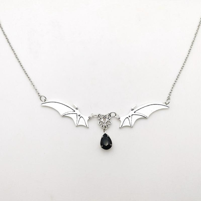 Gothic Vampire Bat Clavicle Chain Sweater Necklace Halloween Witch Bat Waterdrop Pendant Necklace Gift for Bat Lover