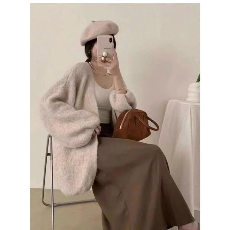 Retro high-end lazy wind knitted cardigan autumn new loose and versatile temperament sweater jacket