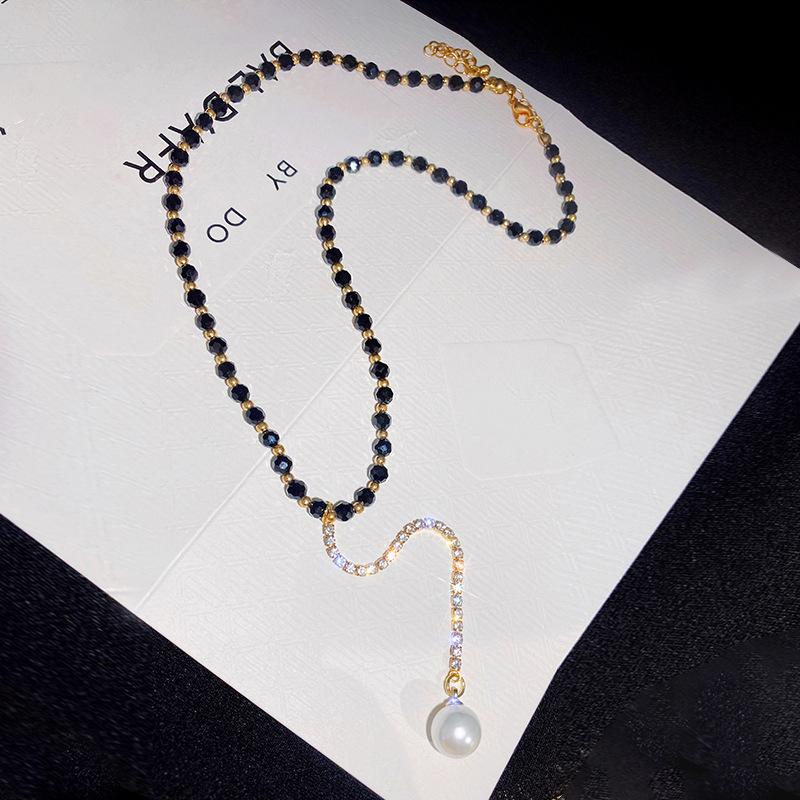 Handmade Beaded Black Crystal Sexy Collarbone Chain Simple Rhinestone Pearl Pendant Necklace Cold Wind Choker K9