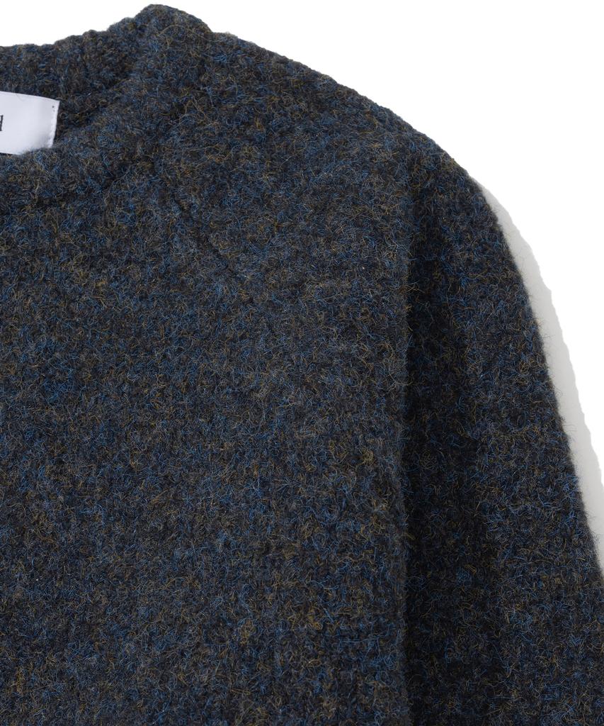 KNITTED (Unisex) Boucle Raglan Crop Round Knit Black