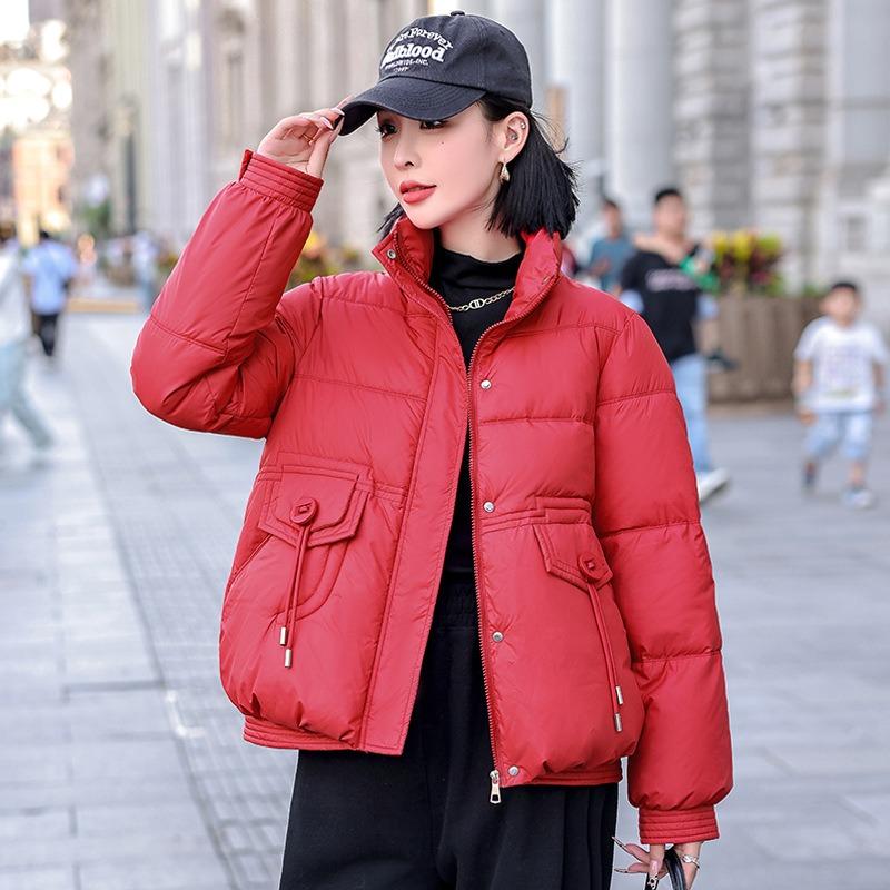 Daunenkleidung Damen kurze Modelle neue Winter locker verdickt Brotkleidung sieht dünn und trendy aus