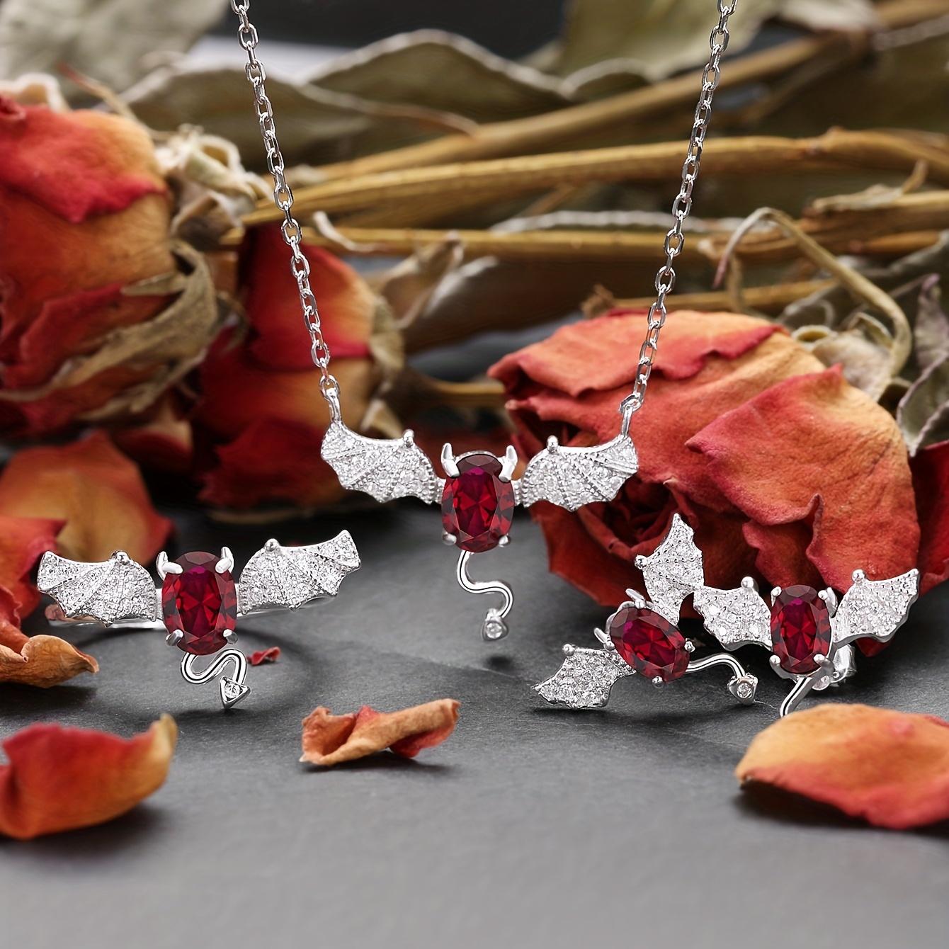 

4 шт., серьги из стерлингового серебра 925 пробы, ожерелье, плюс кольцо, комплект ювелирных изделий в готическом стиле, модный дизайн летучей мыши, инкрустация алым цирконом, декор на Хэллоуин с подарочной коробкой 7.