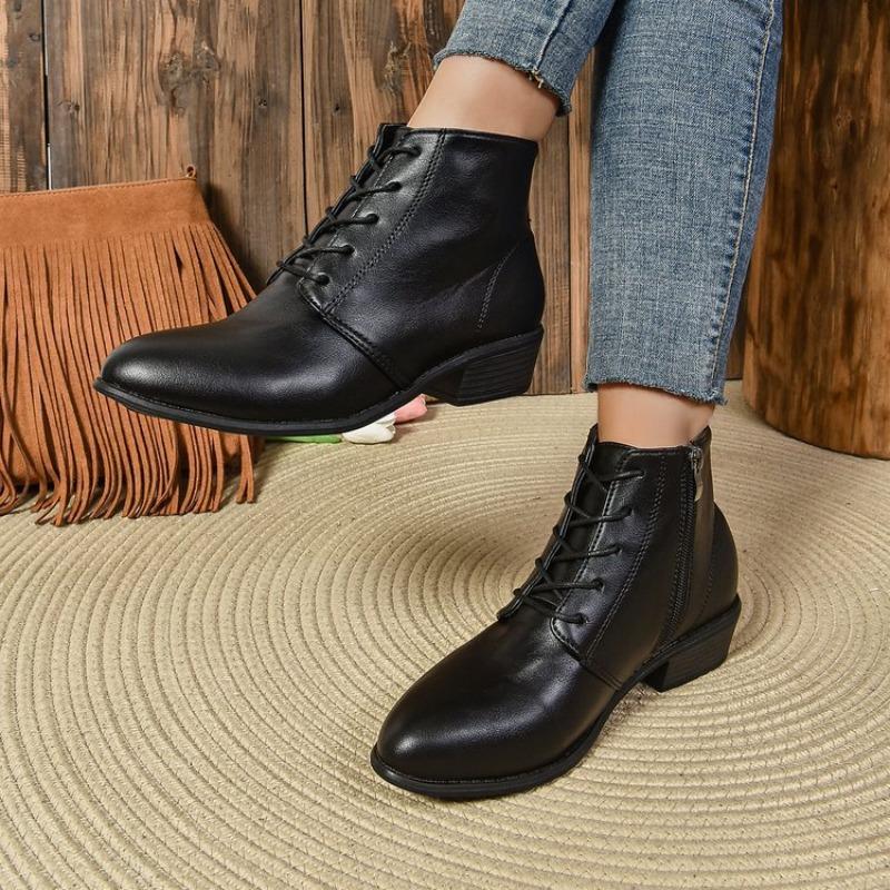 New Large-sized Retro Black Marten Boots with Thick Heels, Lace-up Design, Small Leather Shoes, High Heels, Trendy Short Boots for Women