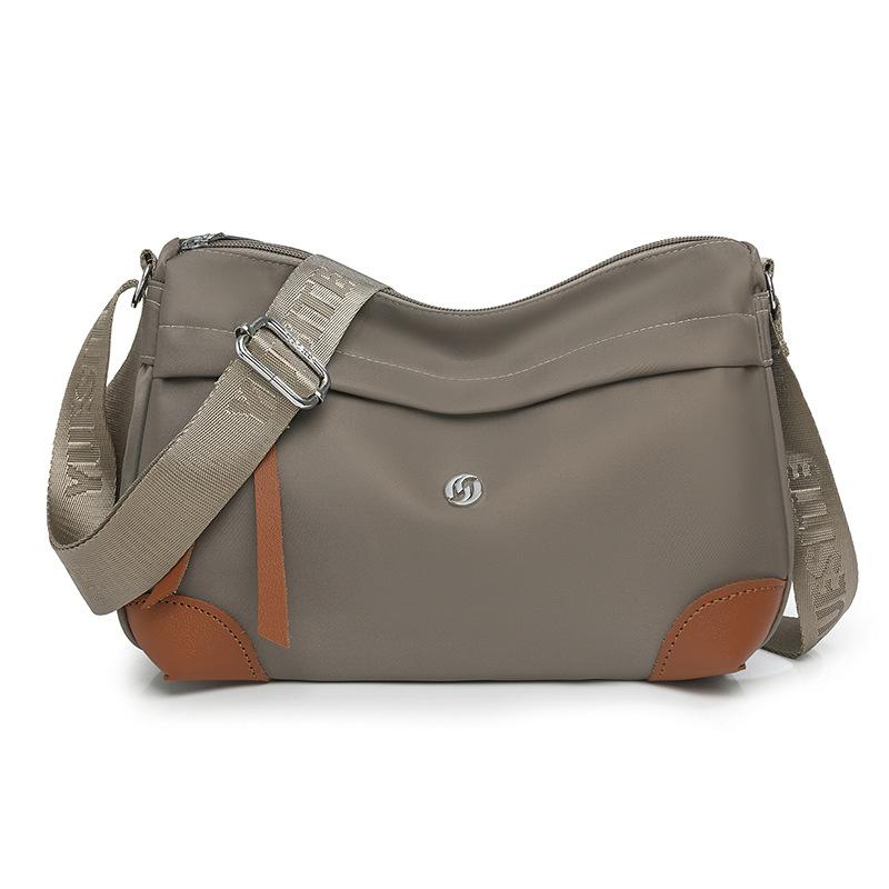 Новая модная универсальная наплечная сумка женская простая повседневная легкая нейлоновая сумка для улицы многосекционная сумка-мессенджер 2490₽