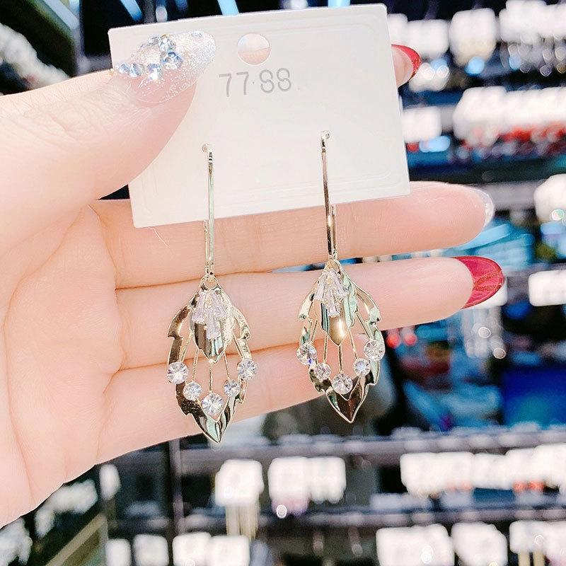 Women Earring Geometric Leaf Earrings Zircon Super Flash