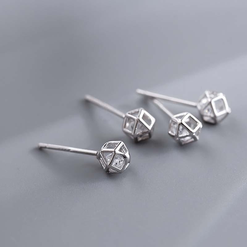 Geometric design cut ball earrings female hipster Flash diamond Rubik's Cube earrings sleep without picking earrings Girlfriends accessories