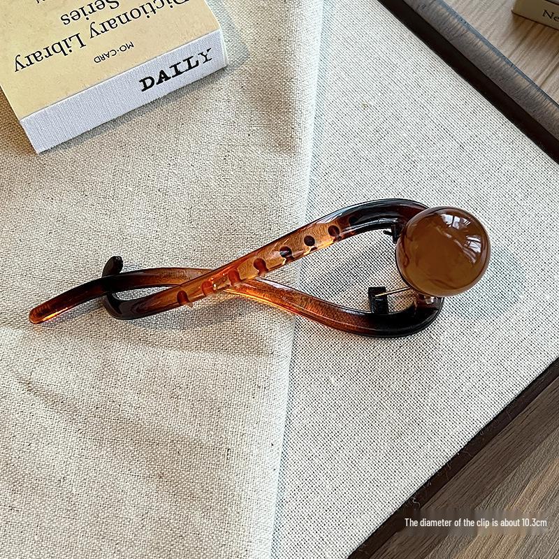 2024 Korean High-End Shark Clip Hair Accessory, Twist Clip for Straight Hair, Back-of-Head Hairpin.