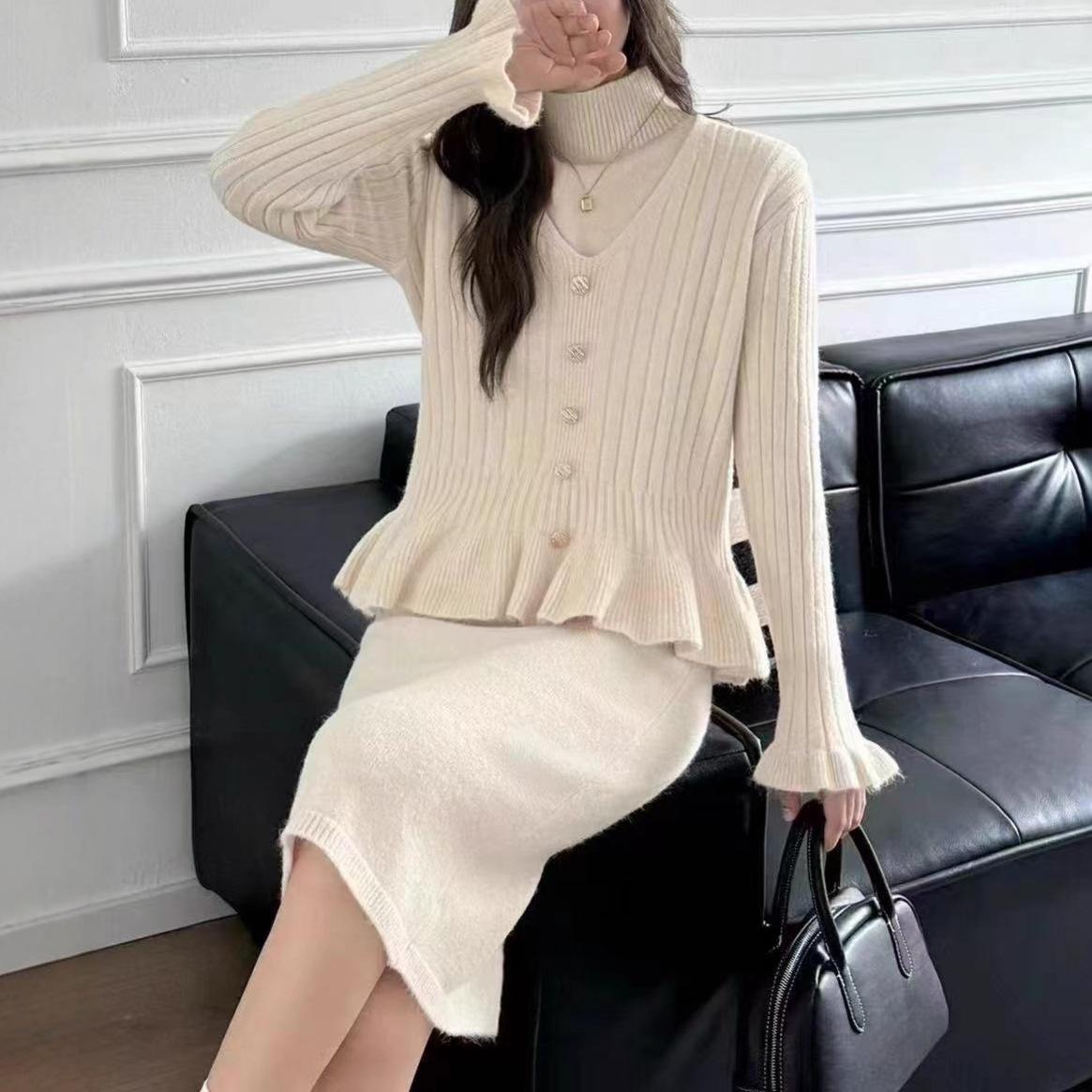 

Fashion casual knitted suit autumn and winter new sweater bottoming skirt fashion soft waxy age-reducing temperament two-piece women s clothing Average size 80-65kg