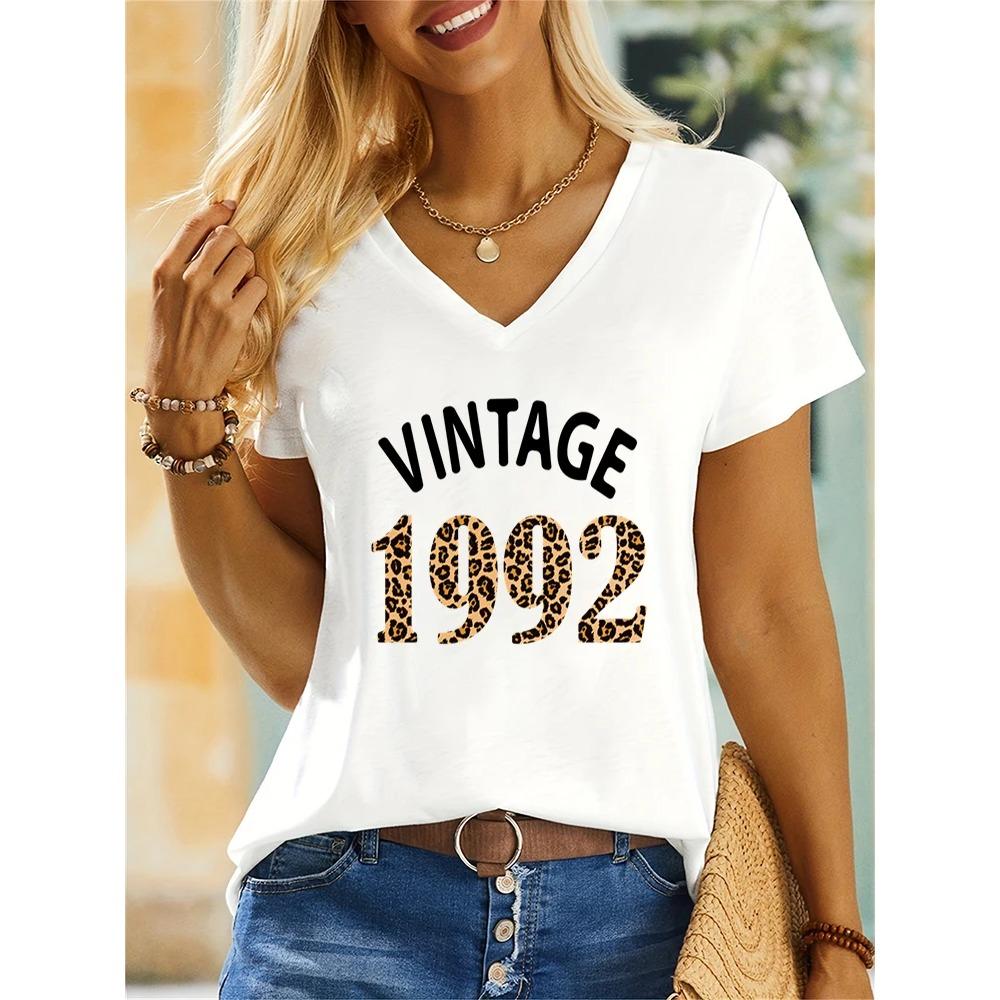 

Футболка с принтом леопардового винтажного принта 1984 года для повседневной женской одежды, рубашка с коротким рукавом, стиль дня рождения, модная футболка Harajuku с V-образным вырезом 4XL