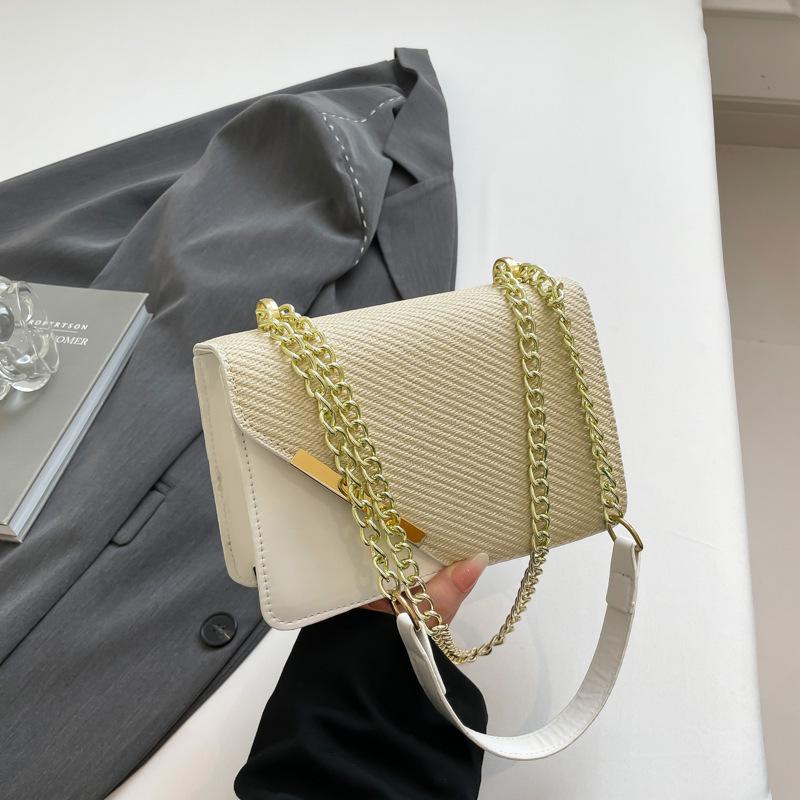 Popular Diagonal Iron Edge Handbag Women's 2025 New Solid Color Small Square Bag Casual Shoulder Messenger Bag Small Square Bag