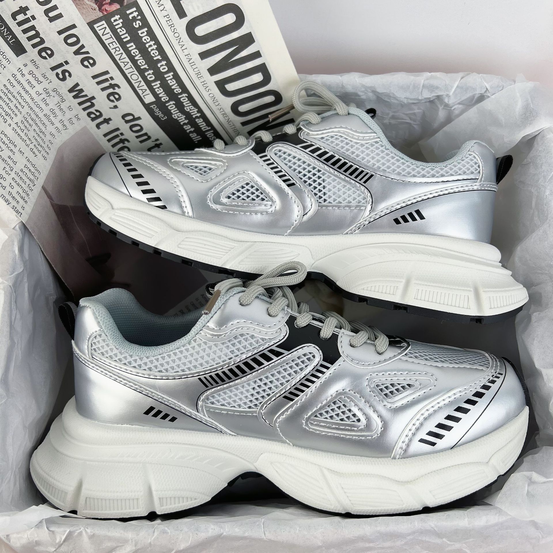 

Women s shoes thick baseplate shoes women s summer new low-top soft-soled casual shoes versatile little white shoes female student sports shoes 35 серый