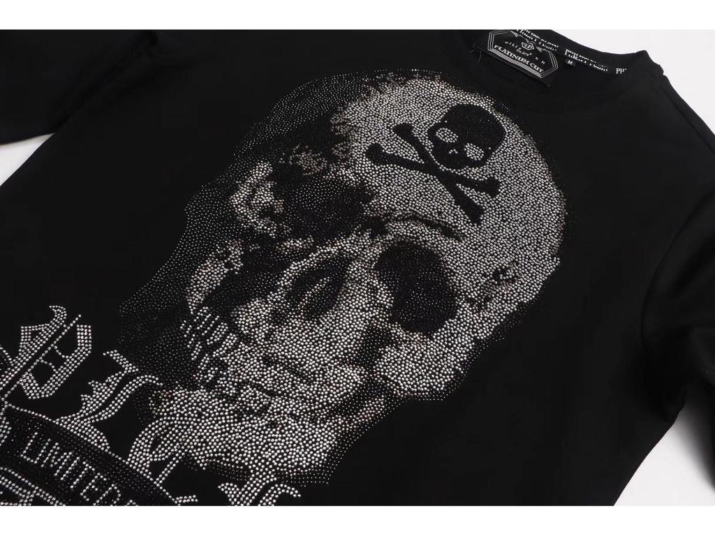 Philipp Plein Men's Rhinestone Skull Hoodie - Trendy Autumn/Winter Street Style Fashion
