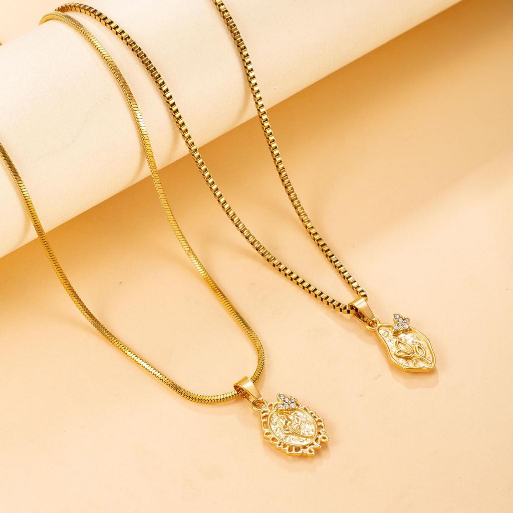 Women's Multi-layer Stainless Steel Clavicle Necklace with Oval Flower Pendant