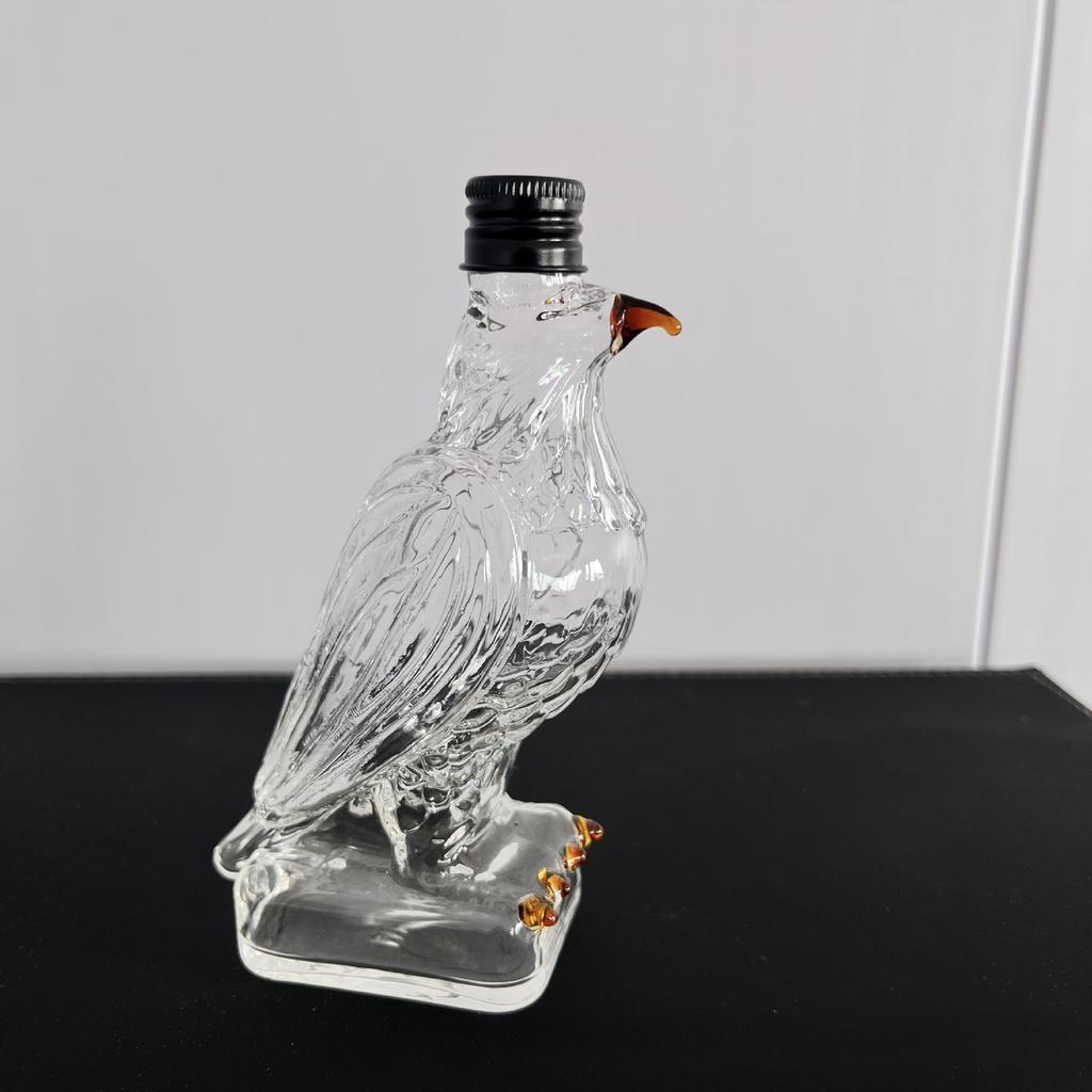 Eagle Whiskeyflaska, bubbelflaska i högborosilikatglas, djurformad ny produkt, djurformad flaska
