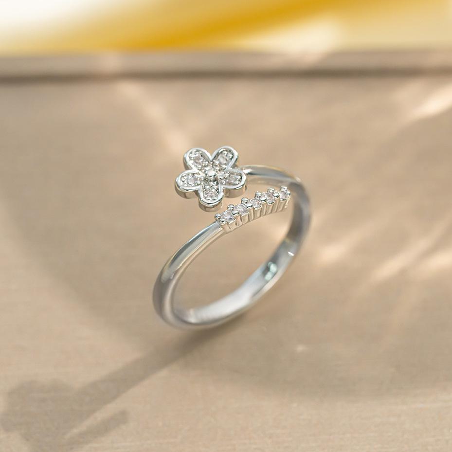 Korean Version of Light Luxury Design Full Diamond Inlaid Zircon Ring Women's Opening Adjustable Ring Internet Celebrity Fashion Accessories