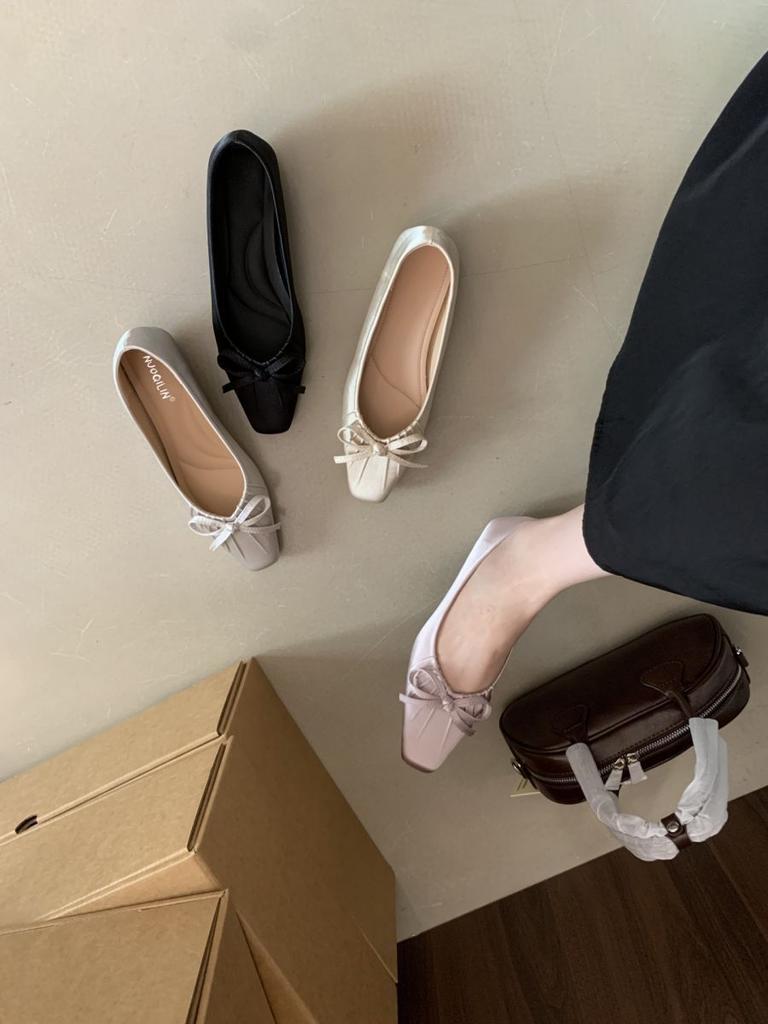 Bow Light Mouth with Skirt Fairy Style Ballet Shoes 2025 New Niche Gentle Elegant Fashion Grandma Shoes
