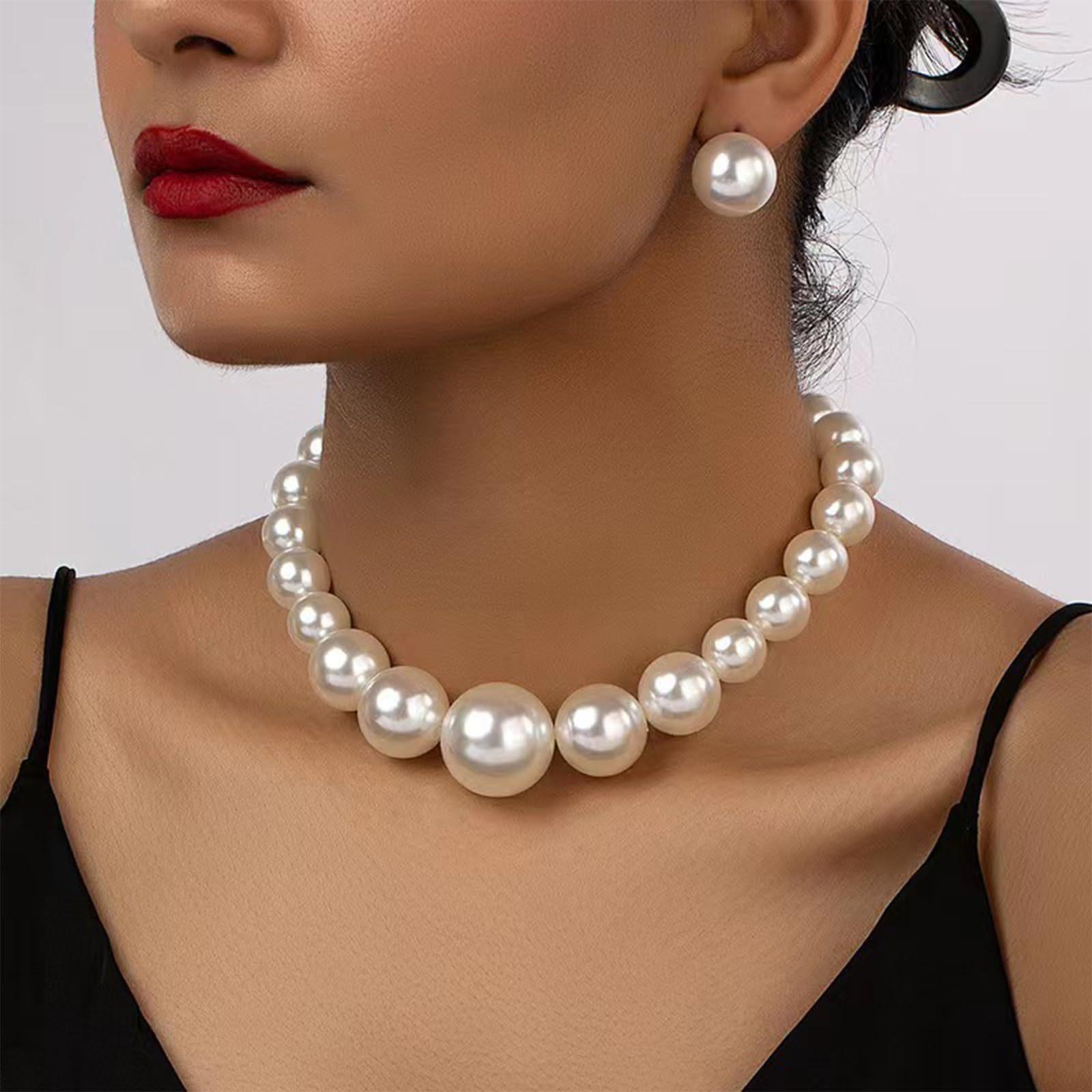 

French Retro Pearl Necklace and Earrings Set for Women , Fashion Commuting Jewelry option 1 жемчужный
