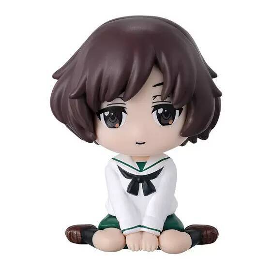 Meisjes Und Panzer Nishizumi Miho Zittend Figuur Takebe Saori Isuzu Hana Pvc Verzamelaar Model Poppetje Bureau Ornament Auto Decor Cadeaus