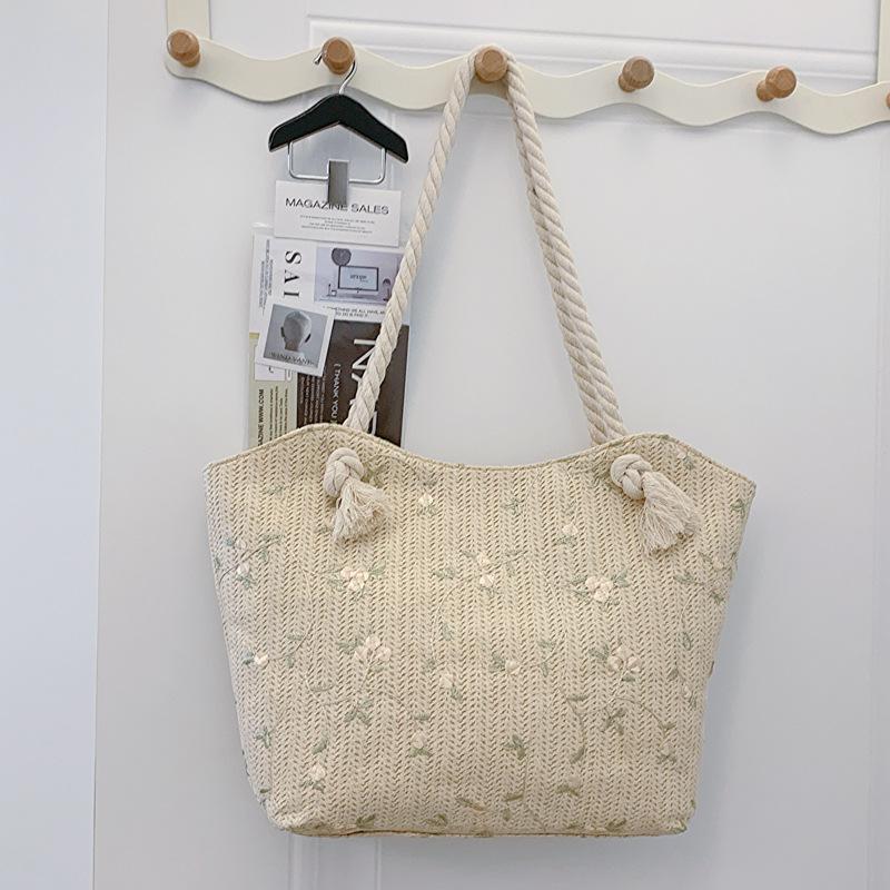 Large Capacity Fashion Korean Version Woven Handbag 2025 Spring New Versatile Ins Shoulder Armpit Bag Tote Bag