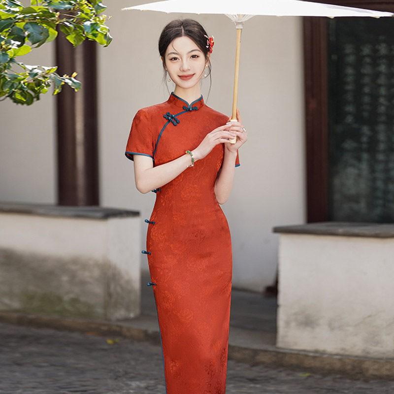 Long Red Chinese-Inspired Cheongsam Dress Women 2026 Vintage Style With Stand Collar Side Slit