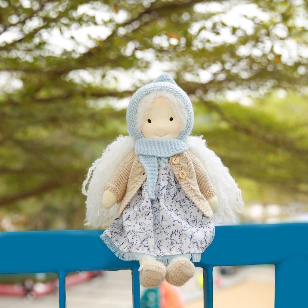 BlissfulPixie Waldorfpuppe Handgemachte Puppe Waldorfpuppe - Kate 30cm Weiches Mädchen Niedliches Stofftier Perfekte Puppe für Kinder