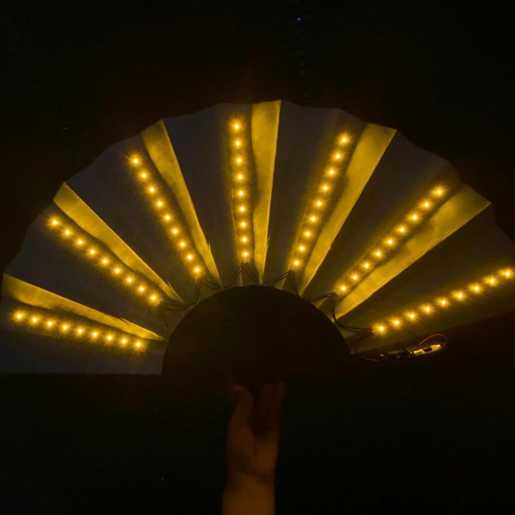 10-calowy LEDowy Wentylator Dyskotekowy - Składany, Świecący Rekwizyt Atmosferyczny do Klubów Nocnych i KTV